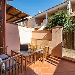 Casa Vittoria - A Cozy Townhouse With Outdoor Spaces Villasimius
